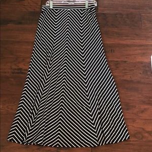 Ann Taylor Maxi Skirt, Small, Navy & White